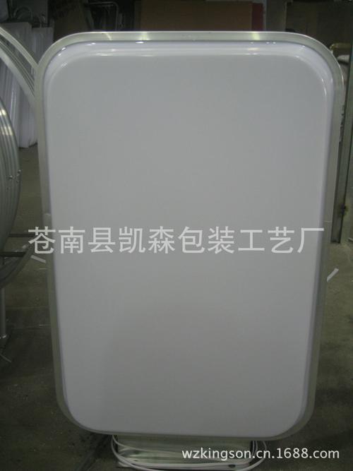 户外广告灯箱全解析 从空白吸塑到画面写真，小区灯箱如何引爆社区流量